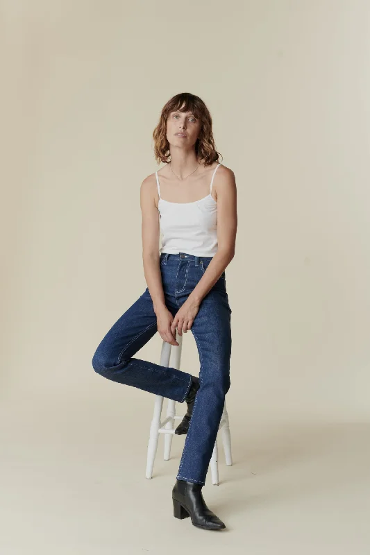 Women's Straight Leg High Rise Jeans - Blue