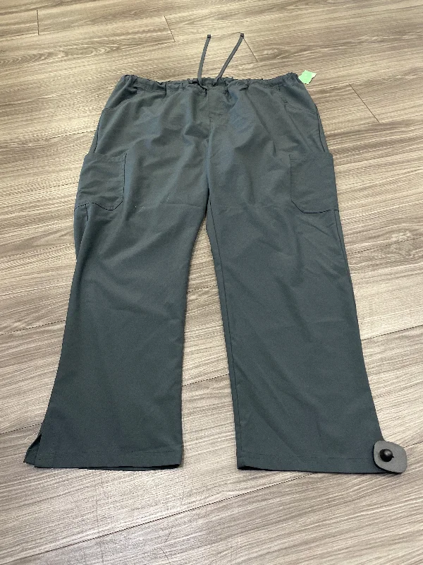 Grey Pants Cargo & Utility Clothes Mentor, Size Petite   Xl