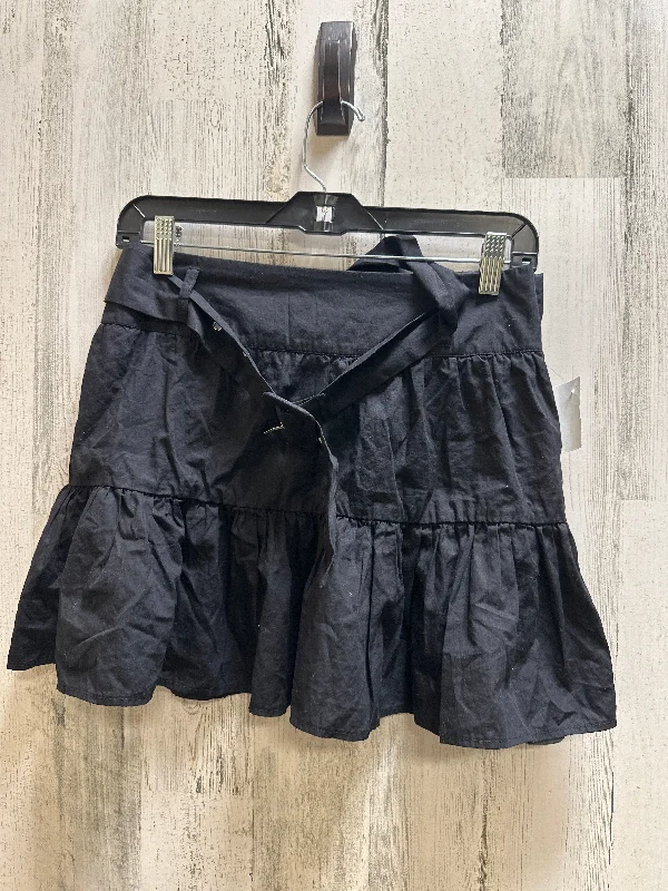 Black Skirt Mini & Short Forever 21, Size 12