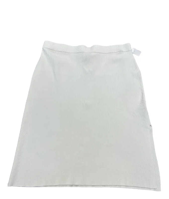 White Skirt Midi Clothes Mentor, Size Xxl